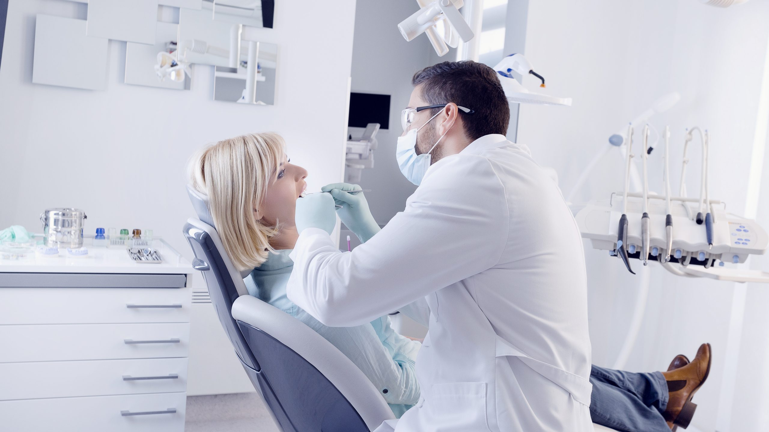 Dentist in Fords, NJ